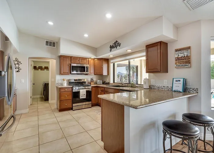Holiday home Havasu Oasis W/ Pool & On Quiet Cul-de-sac *